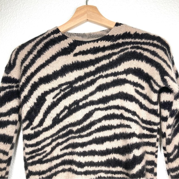Magaschoni Animal Print 100% Cashmere Crewneck Sweater XS Tan Black Zebra - Picture 5 of 16